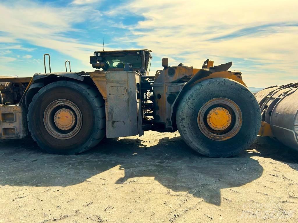 Elphinstone R2900G Truckar och lastare för gruvor