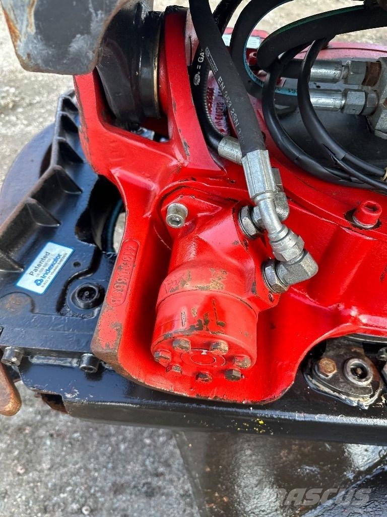Takeuchi TB 2150 R Bandgrävare