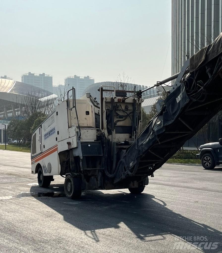 Wirtgen W100H Asfaltskallfräsmaskiner