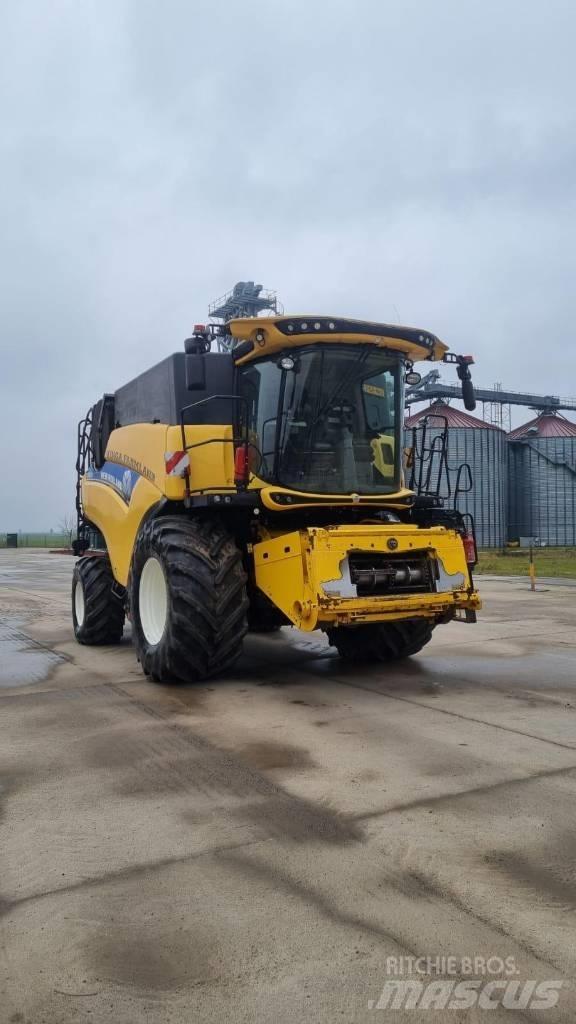 New Holland CR 8.80 Skördetröskor