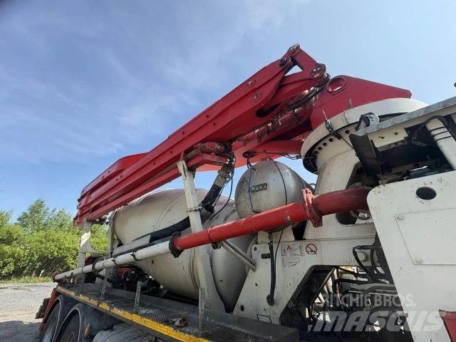 Volvo FMX 460 8*4 Cementbil