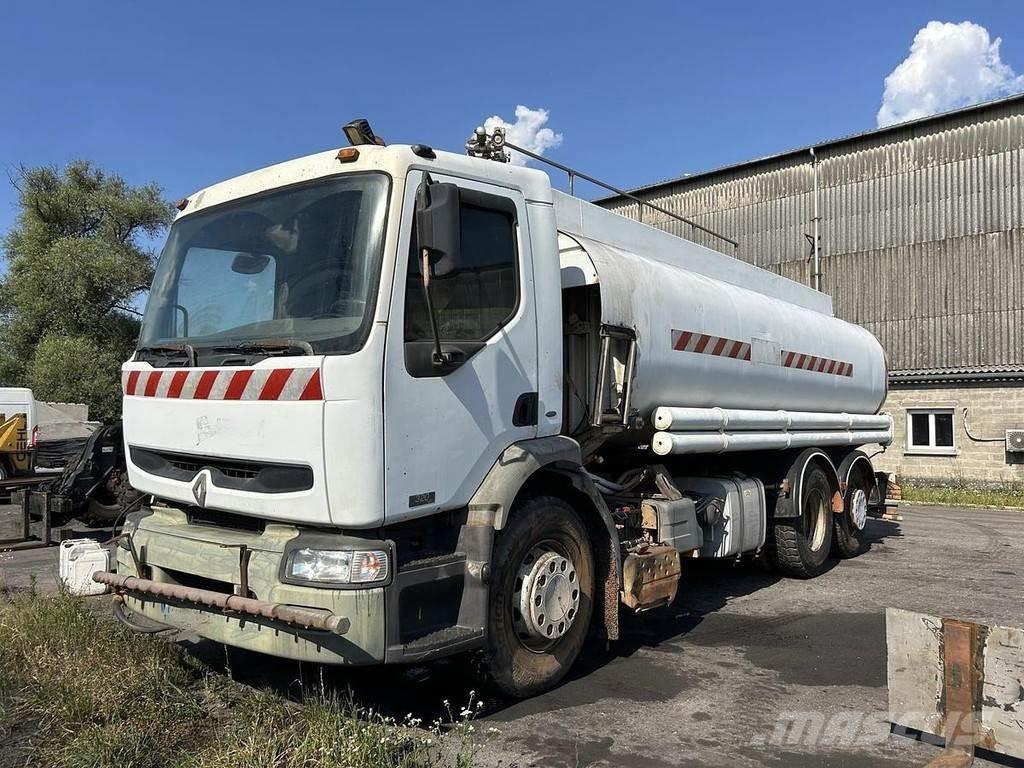 Renault 320 Tankbilar