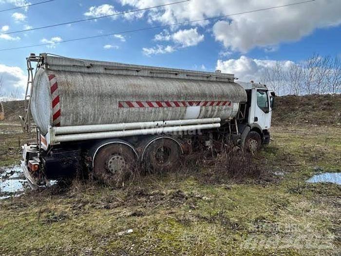 Renault 320 Tankbilar