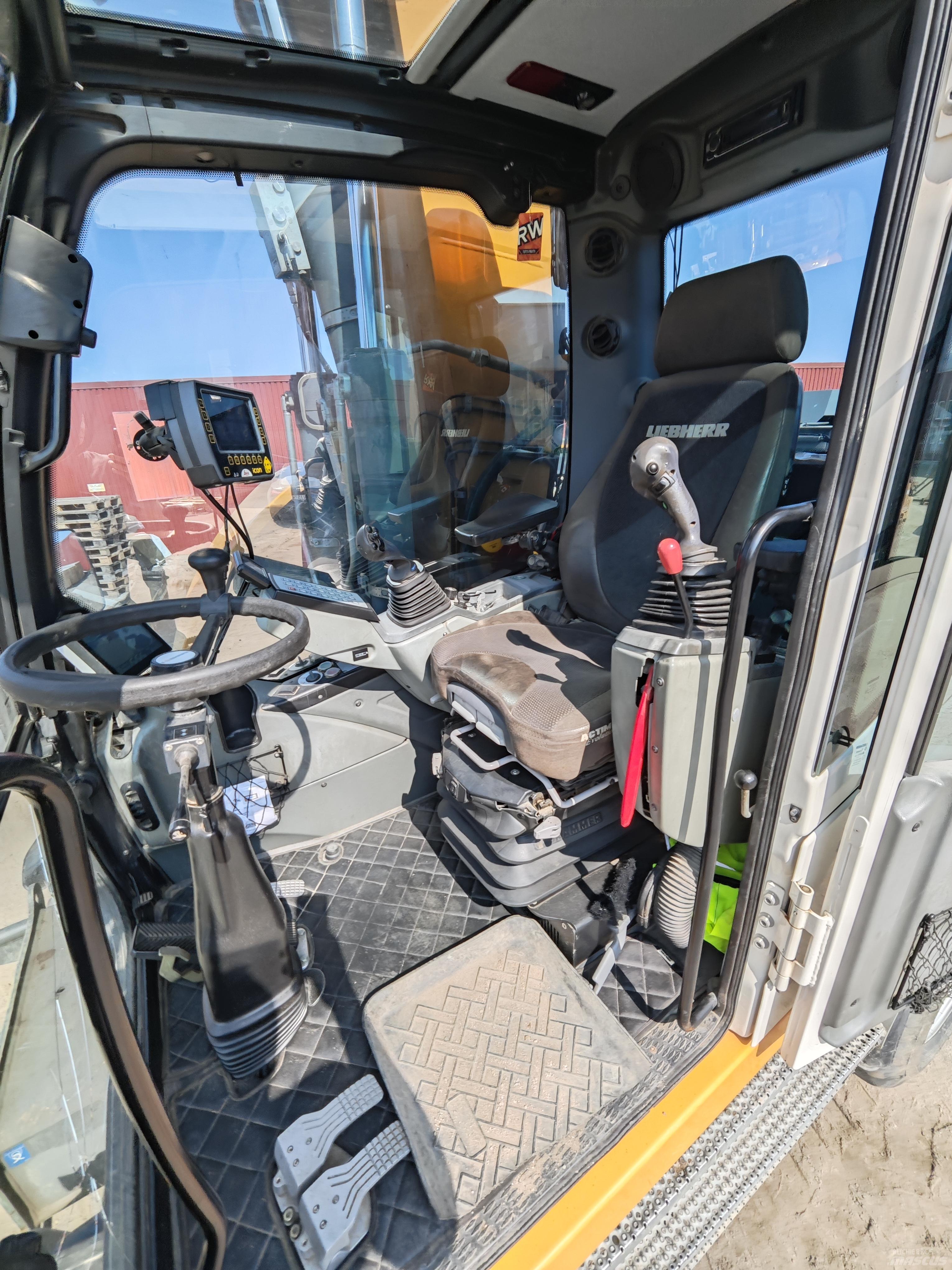 Liebherr 914 C Hjulgrävare
