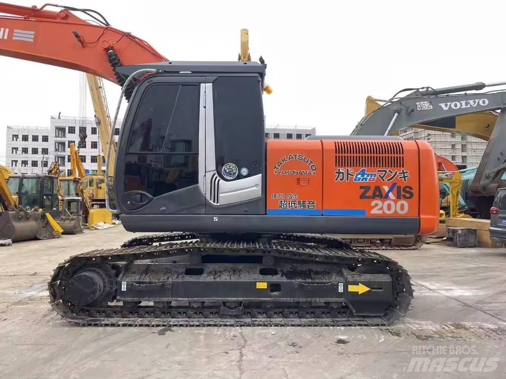 Hitachi ZX 200 Bandgrävare