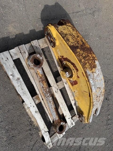 CAT 953 BUCKET LINK Skopor
