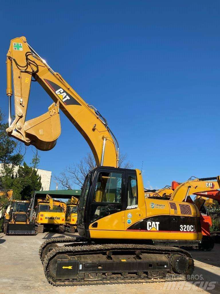 CAT 320 C L Bandgrävare