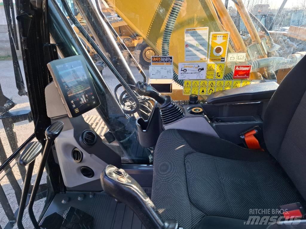 CAT 323 07A Bandgrävare