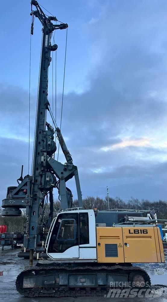 Liebherr LB 16 Pålningsriggar