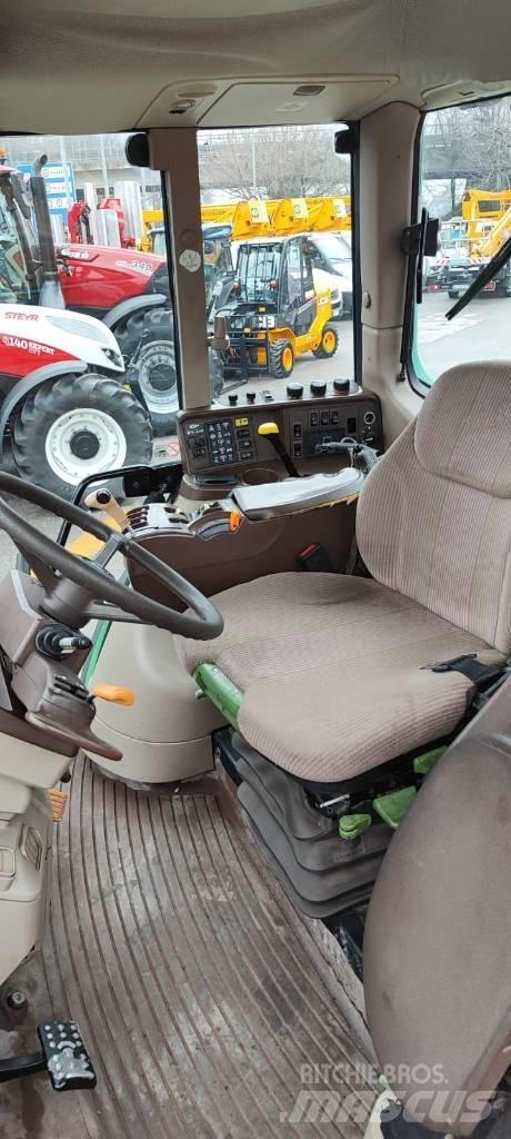 John Deere 6820 Traktorer