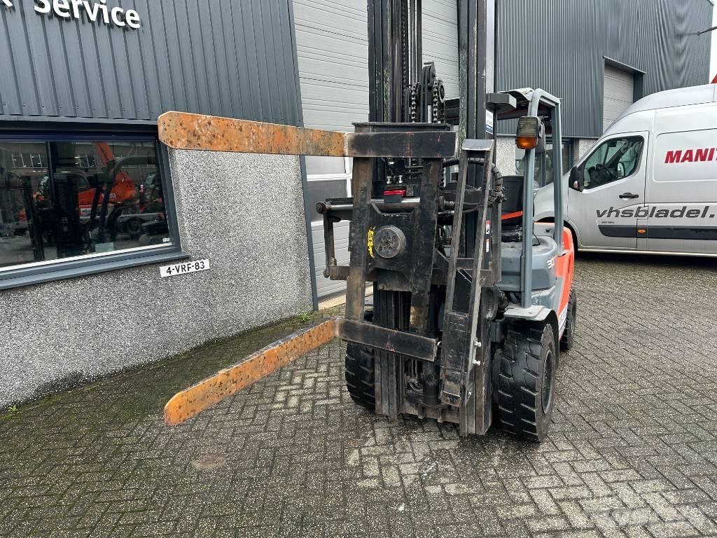 Toyota 62-8 FD 30 Dieselmotviktstruckar