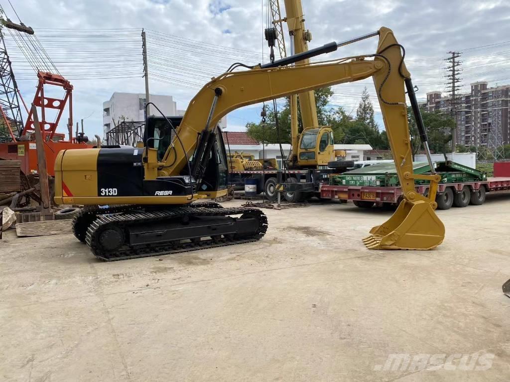 CAT 313 D Bandgrävare