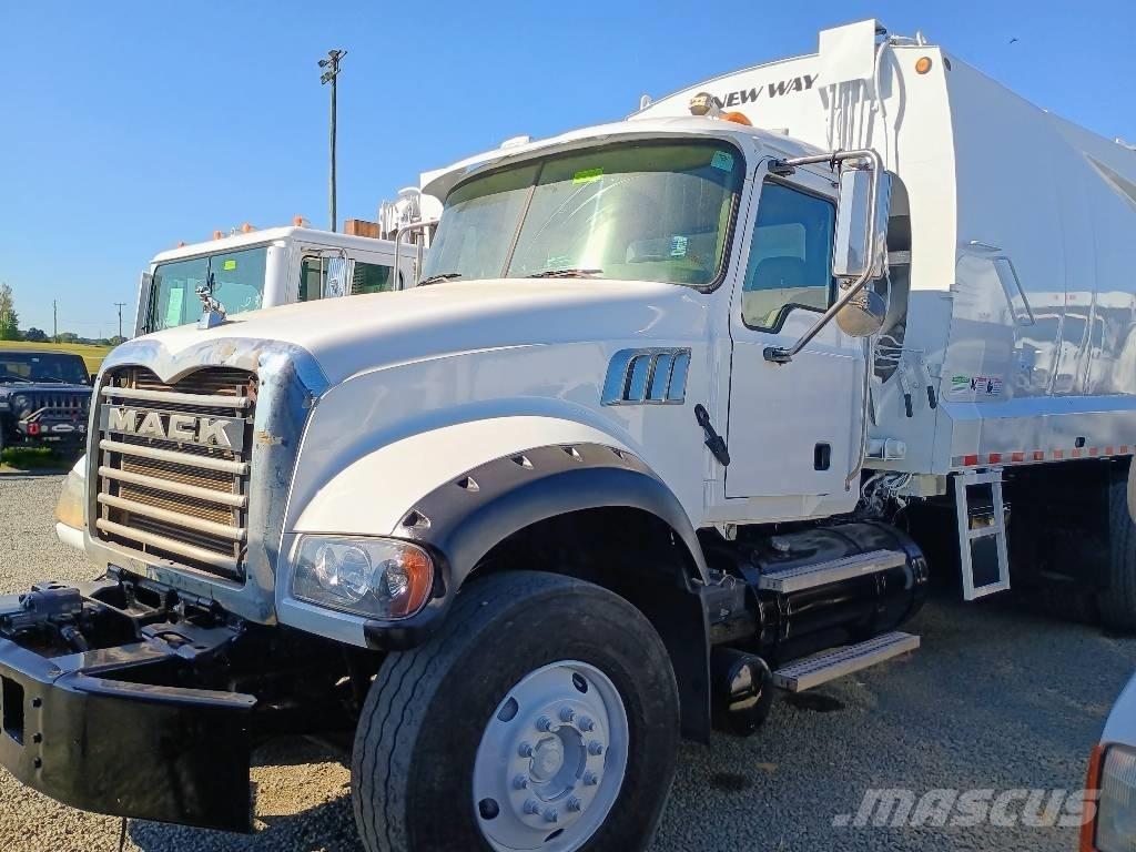 Mack GU 713 Sopbilar
