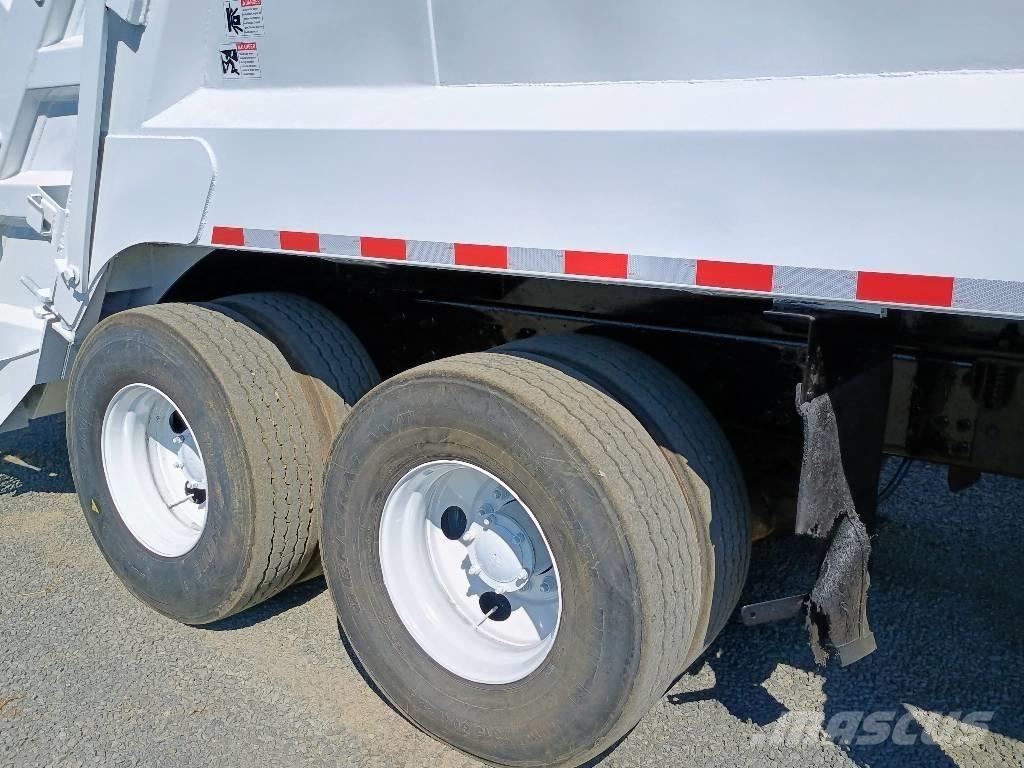 Mack GU 713 Sopbilar