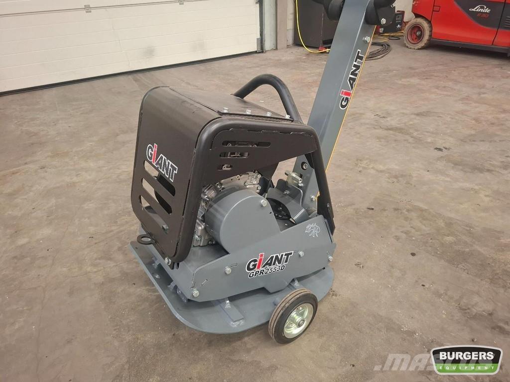 GiANT GPR2553D NEW Markvibratorer