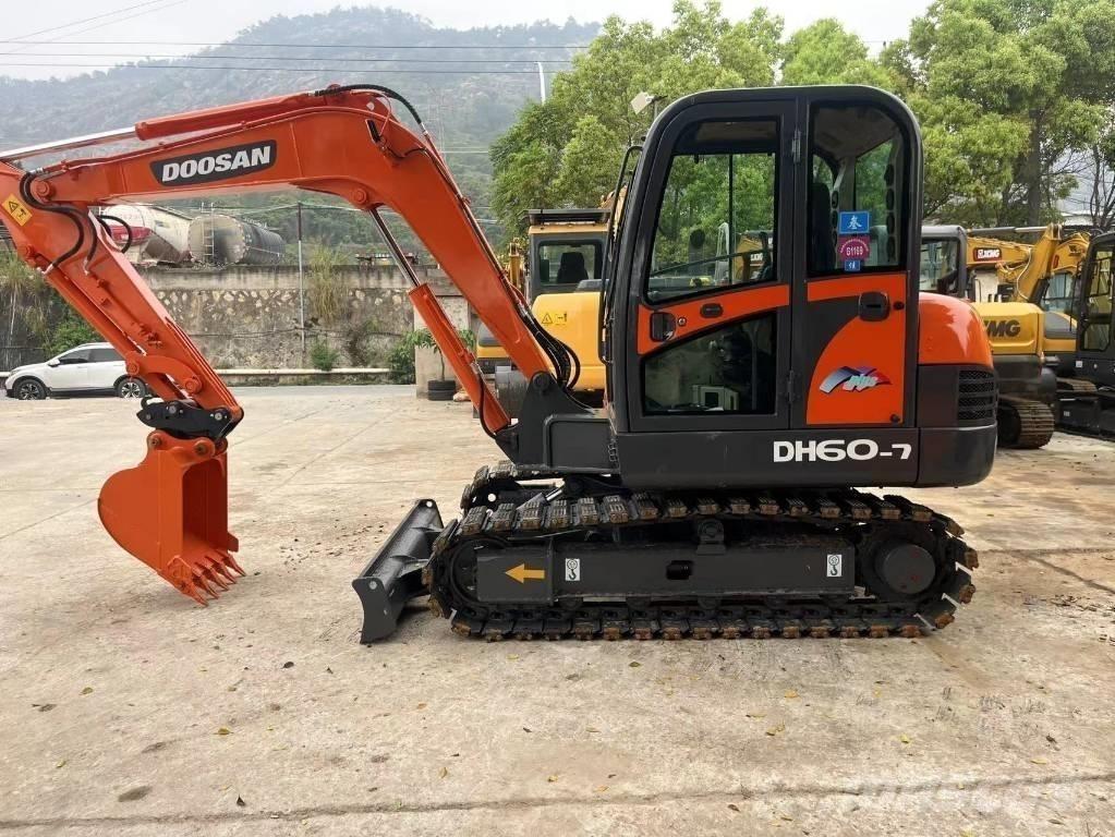 Doosan DH 60-7 Minigrävare < 7t