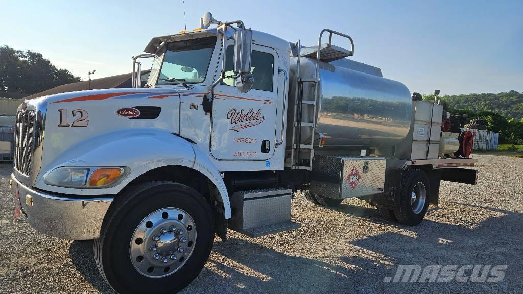 Peterbilt PB335 Tankbilar