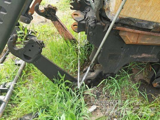 Valtra T 151 WOM Bommar och stickor
