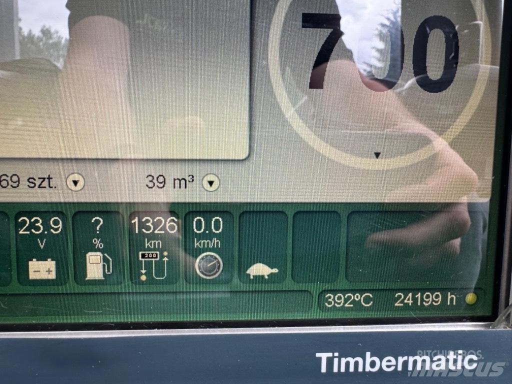 John Deere 1270 E Skördare