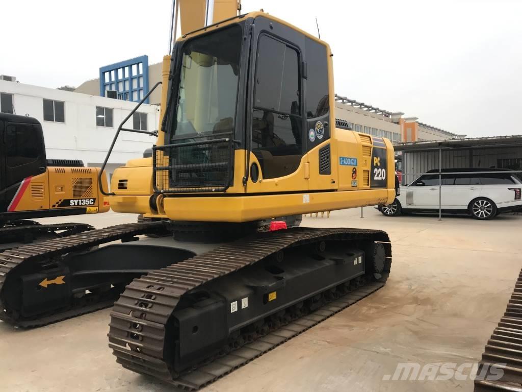 Komatsu PC 220-8 Bandgrävare