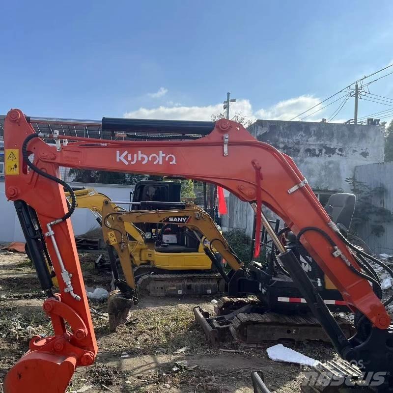 Kubota U 35 Minigrävare < 7t