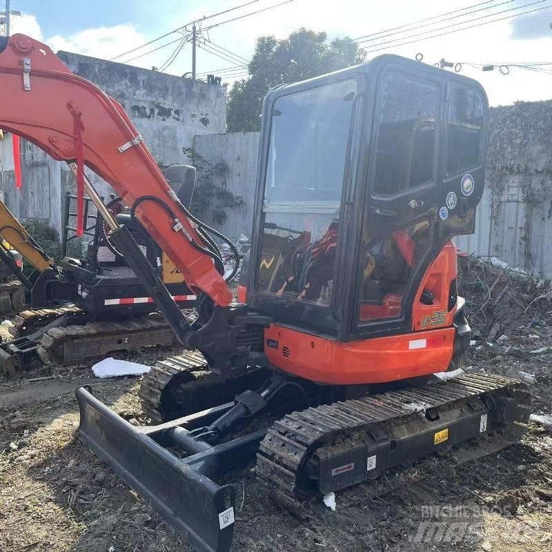 Kubota U 35 Minigrävare < 7t