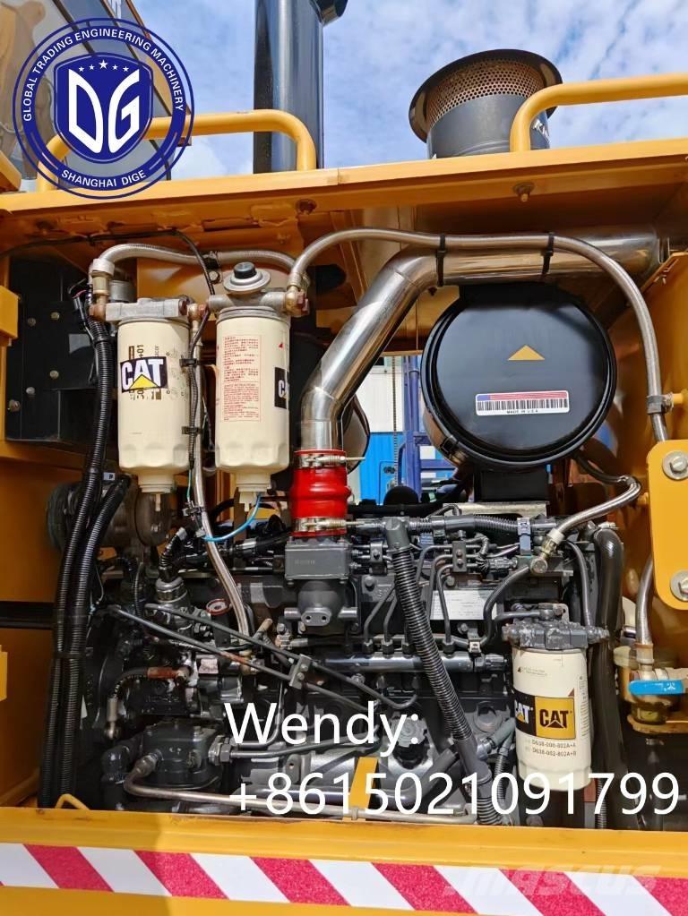 CAT 140 K Väghyvlar