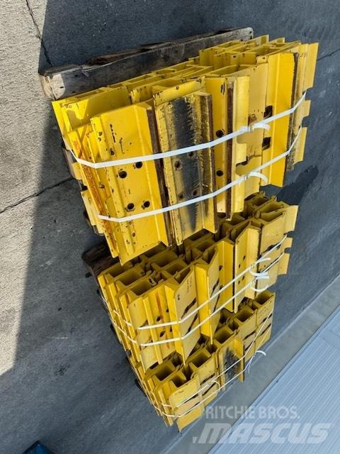 Komatsu d 85 plate Band, kedjor och underreden