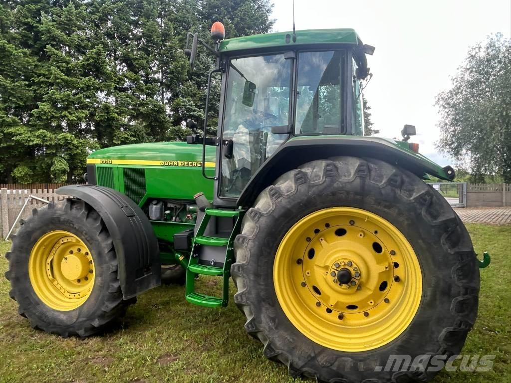 John Deere 7710 PQ Traktorer