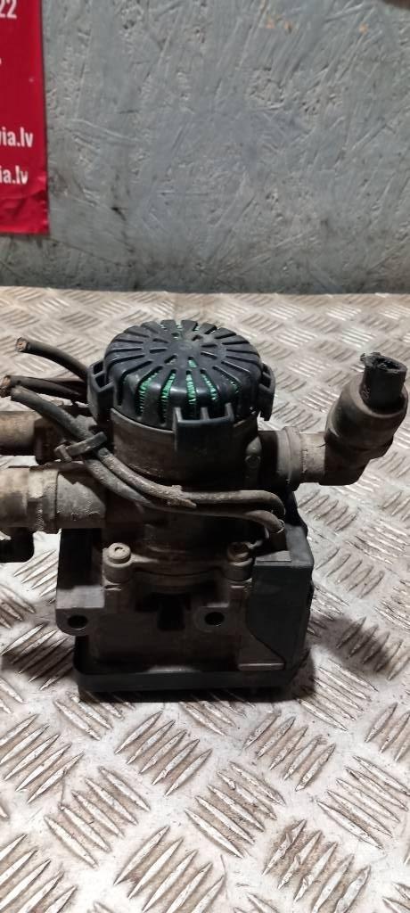 Scania R 440   1879275 Bromsar