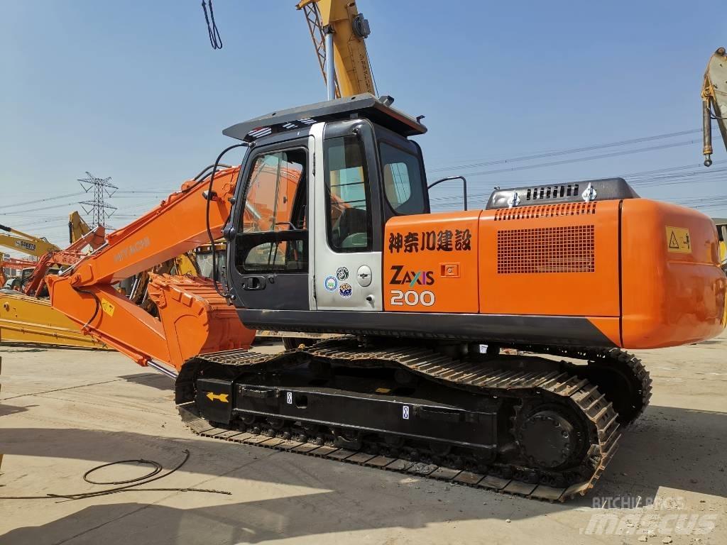 Hitachi ZX 200 Bandgrävare