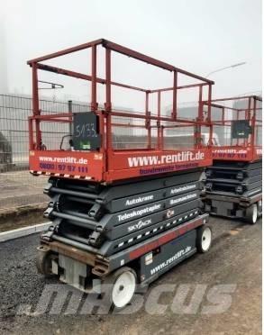 SkyJack SJ III 4740 Saxliftar