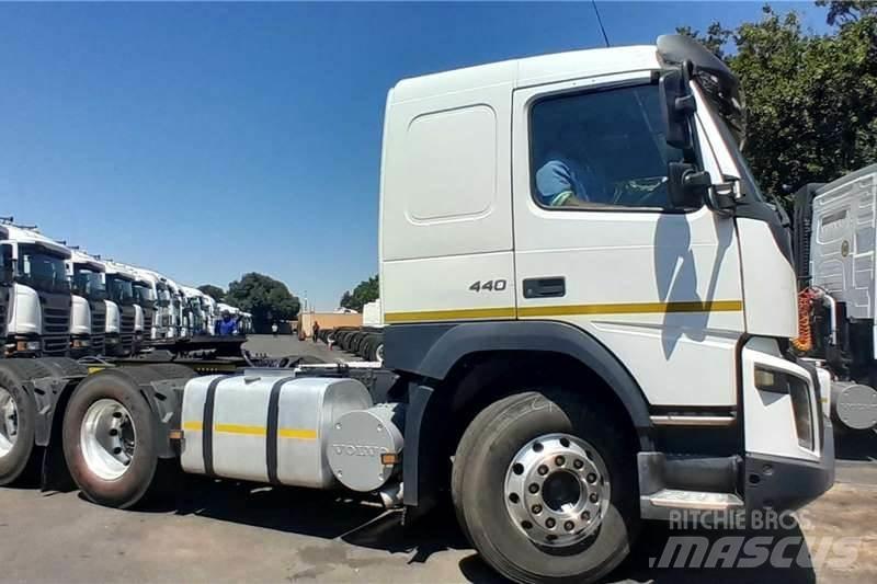 Volvo FH 440 Övriga bilar