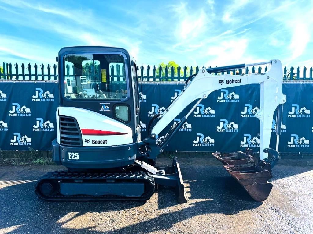 Bobcat E 25 Minigrävare < 7t