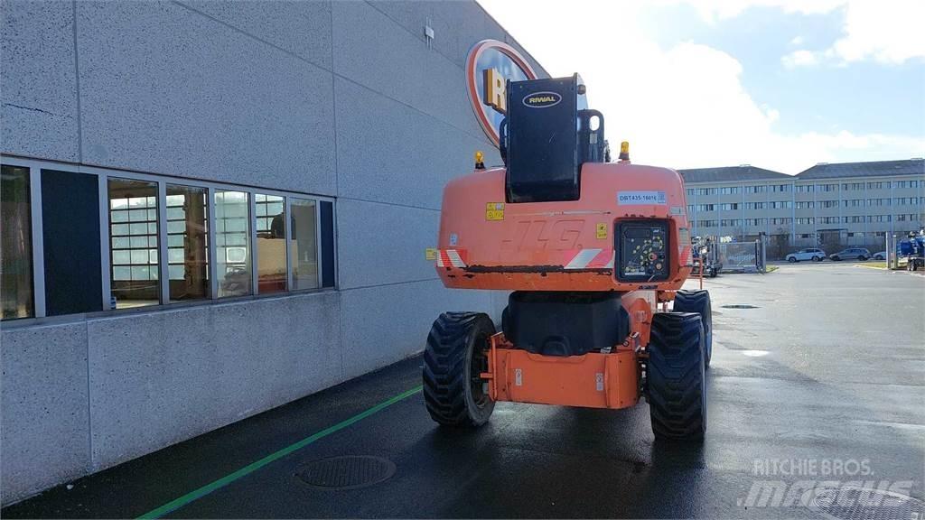 JLG 1350SJP Teleskop bomliftar