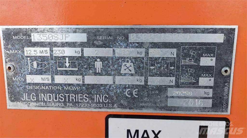 JLG 1350SJP Teleskop bomliftar
