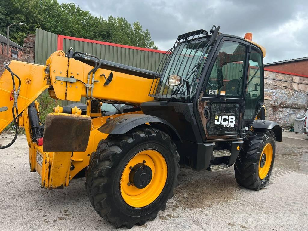 JCB 535-125 Hiviz Teleskoplastare