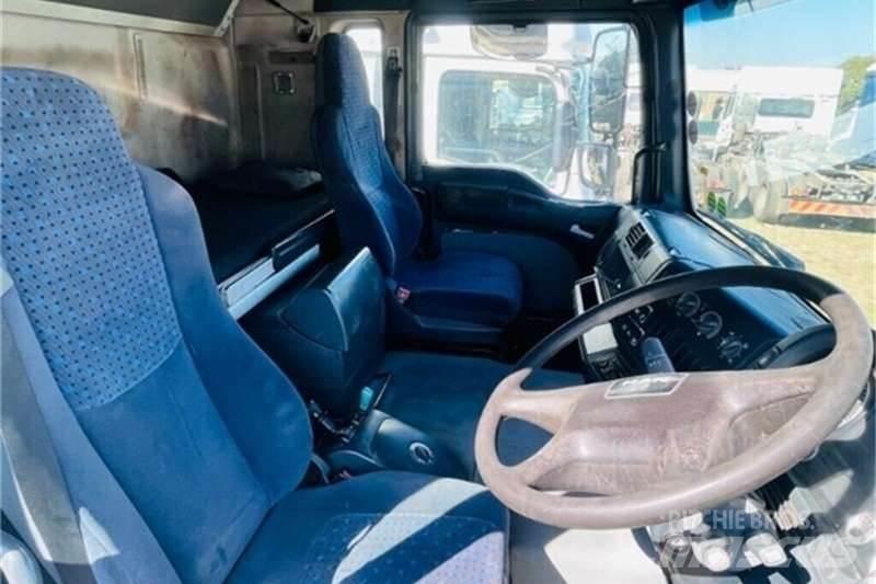 UD TRUCKS QUON Övriga bilar