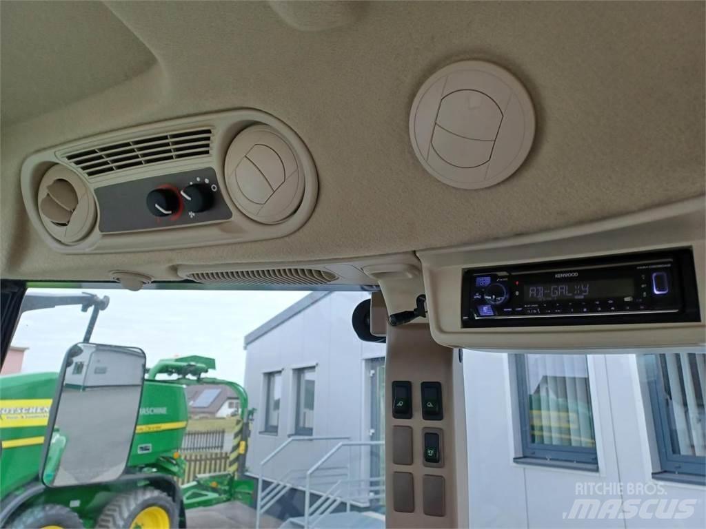John Deere 5058E Traktorer