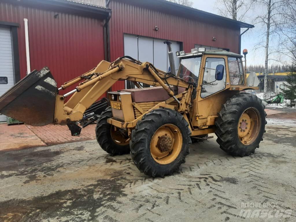 Valmet 702S 4 veto Traktorer
