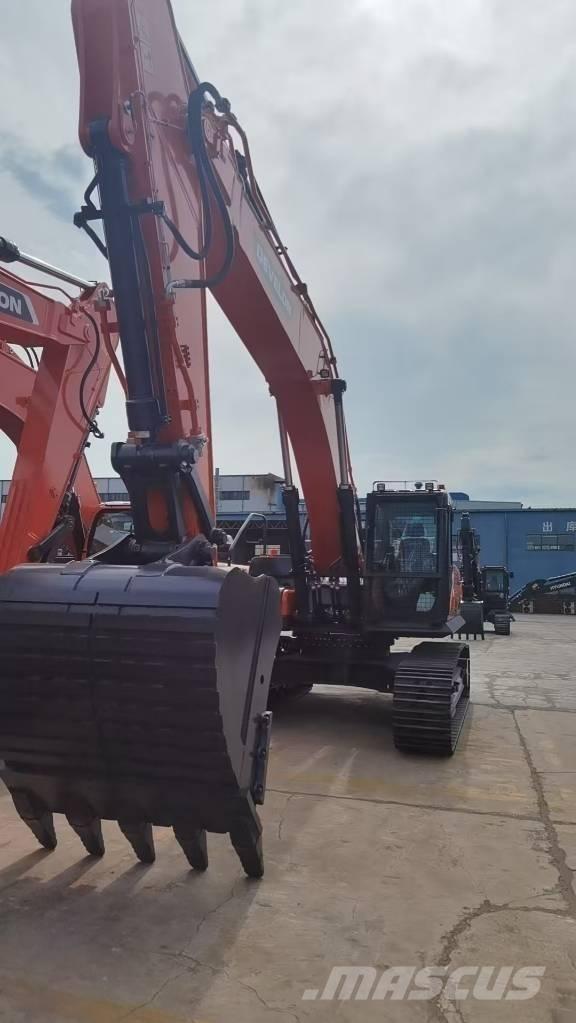 Develon DX 360LCA-7B Bandgrävare