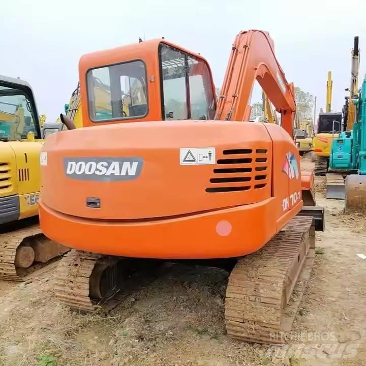 Doosan DH70-7 Bandgrävare
