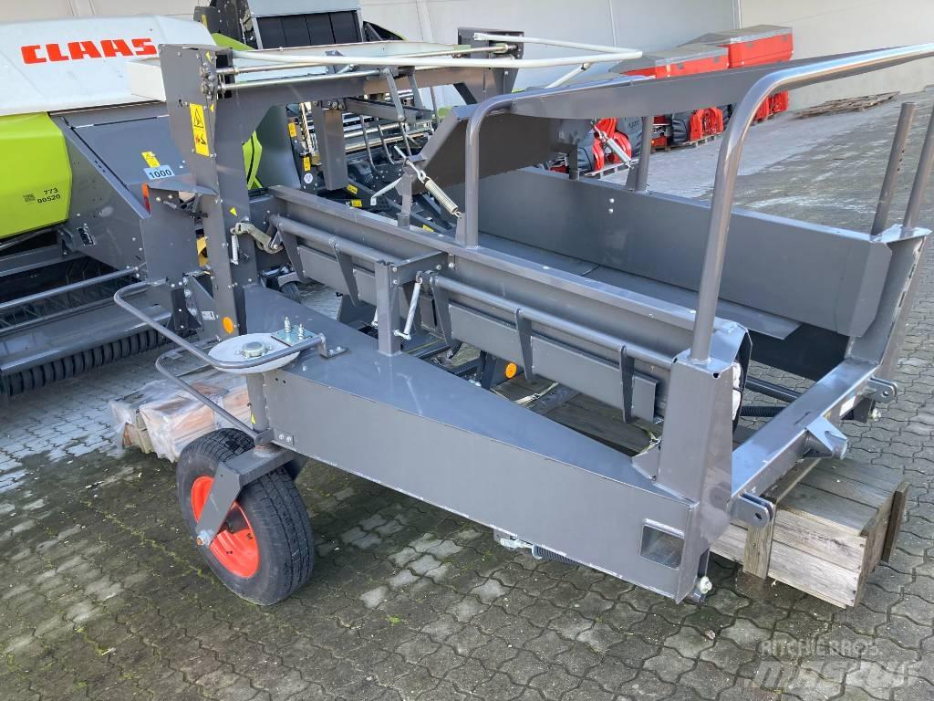CLAAS 4000 Fyrkantspressar