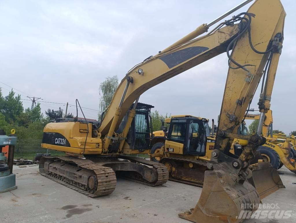 CAT 324 D Bandgrävare