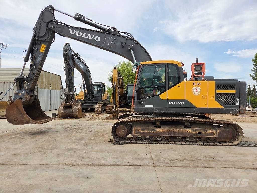 Volvo EC 220 E Bandgrävare