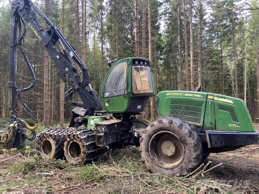 John Deere 1170 E Skördare