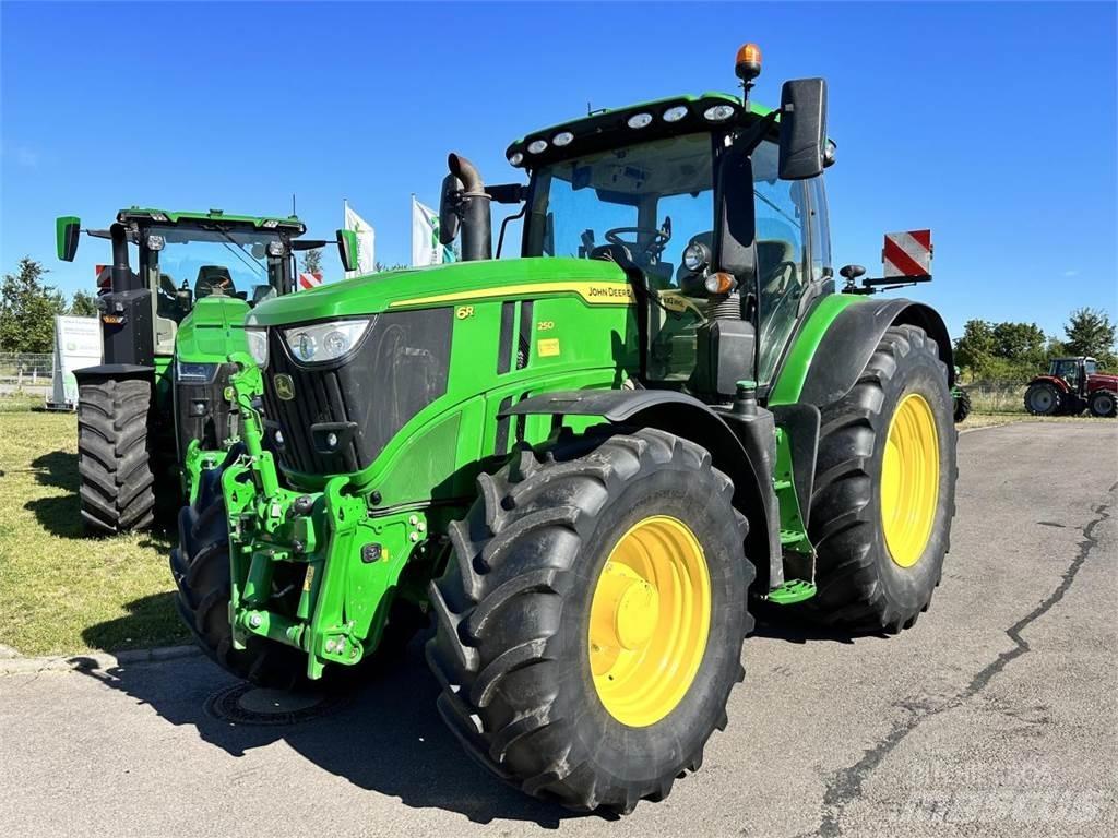 John Deere 6R 250 Traktorer