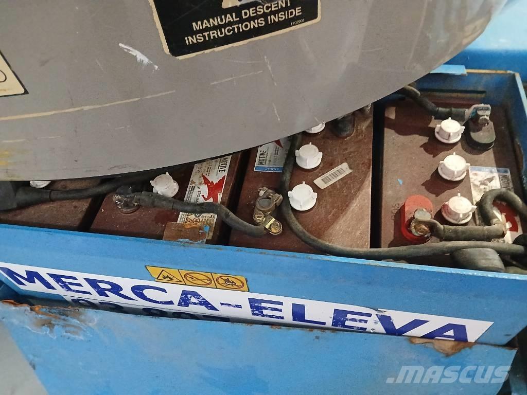 JLG E 300 AJP Bomliftar