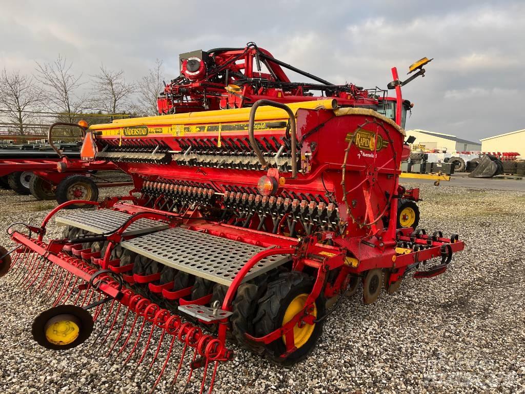 Väderstad Rapid400C Kombisåmaskiner