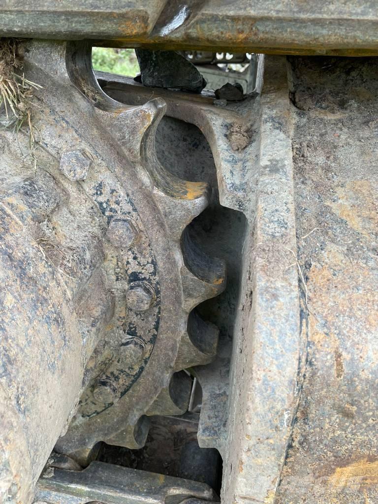 CAT 330 FL Bandgrävare